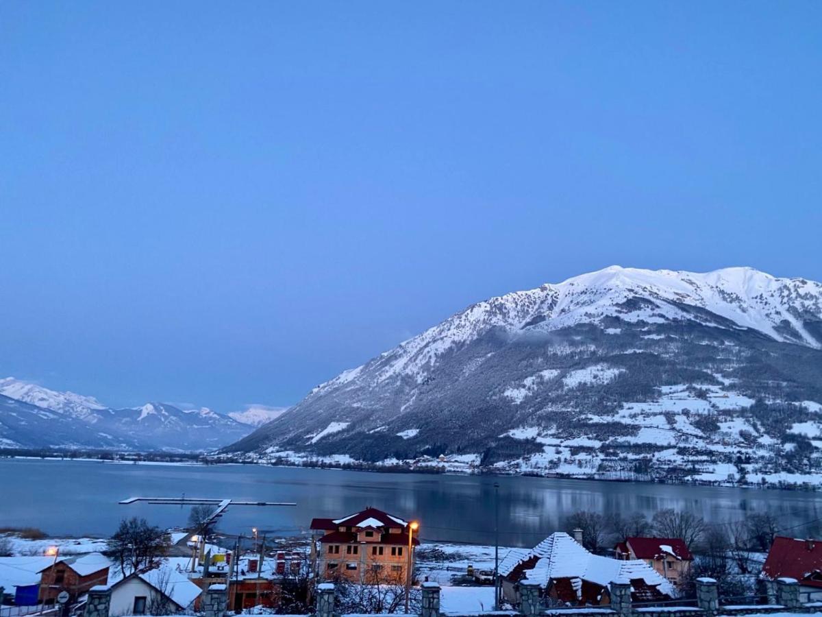 Apartments & Rooms Brijest Плав Екстер'єр фото