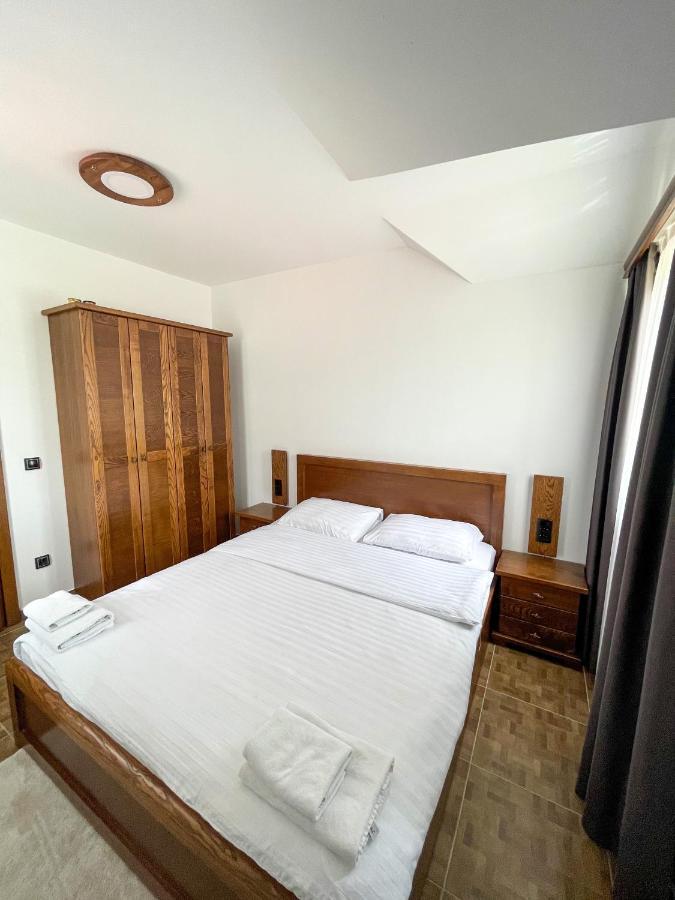 Apartments & Rooms Brijest Плав Екстер'єр фото